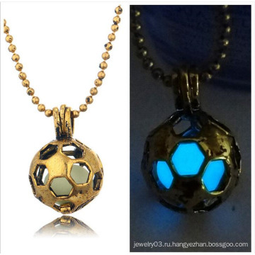Футбольный золотой кулон Matel Glow In The Dark Дешевое ожерелье 2016
